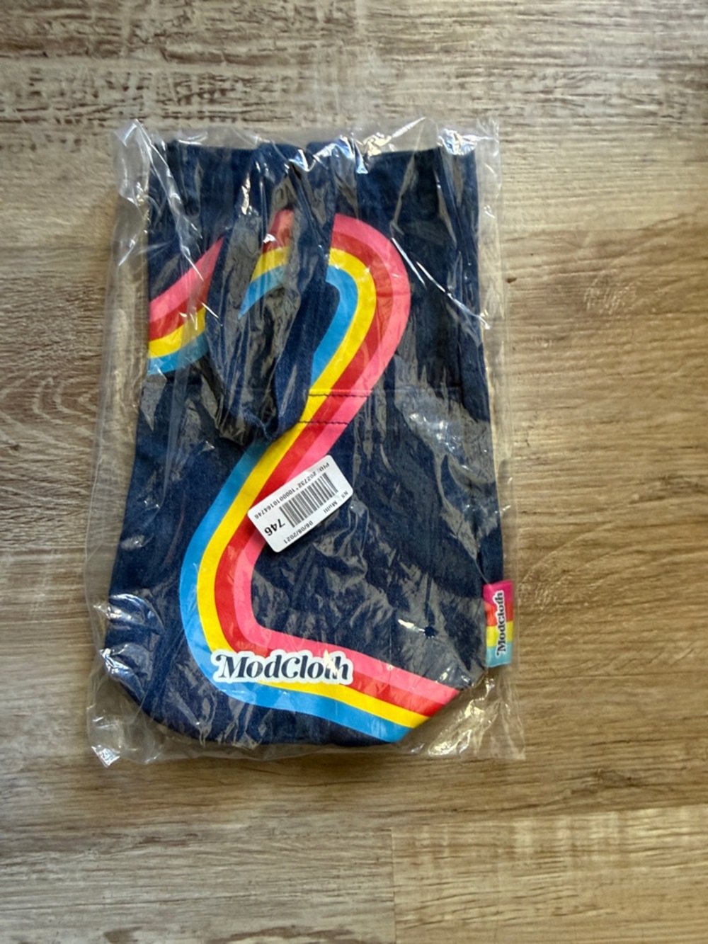 NWT Modcloth Groovy Denim Wine Tote with Pink, Yellow & Blue Curved Stripe